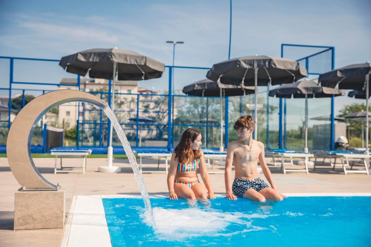 Hotel Baya - In Centro, Sul Mare Milano Marittima Exterior foto